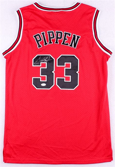 Scottie Pippen Signed Bulls Jersey (JSA COA) | Pristine Auction