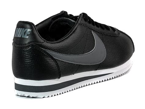 Nike Classic Cortez Leather Shoes - 749571-011 | Shoes \ Casual Shoes | Sklep koszykarski Basketo.pl