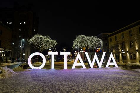 8 Ways to Enjoy Ottawa in the Winter - Must Do Canada