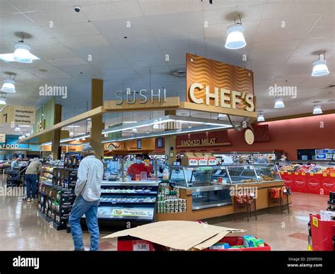 Springfield, IL/USA -10/2/20: The deli counter of a Schnucks grocery ...