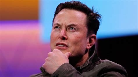 Elon Musk / Elon Musk distrugge i suoi smartphone regolarmente; Ecco i ...