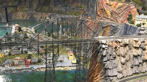 Take a 360 Ride Through a Massive Model Train Set - ABC News