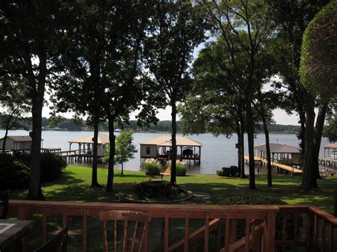 Lake Palestine Waterfront Home! - Waterfront Properties & Golf Course ...