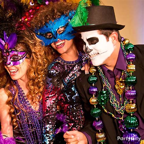 Mardi Gras Dress Up Ideas - Mardi Gras Outfit Ideas - Mardi Gras Party ...