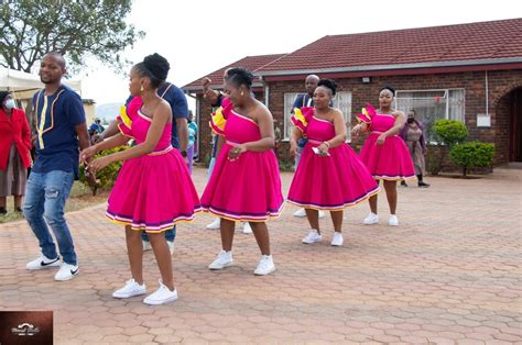 Pedi Traditional Attire, Sepedi Traditional Dresses, African Traditional Wedding Dress ...