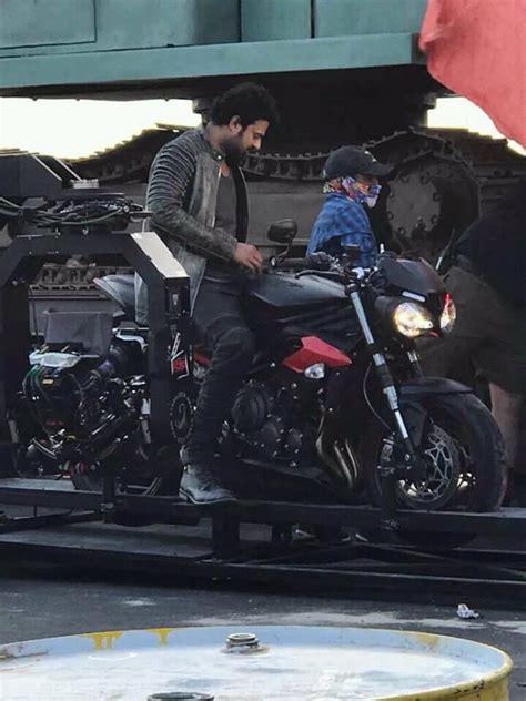 Saaho: Prabhas' bike scene stills get leaked "Telugu Movies, Music, Reviews and Latest News"