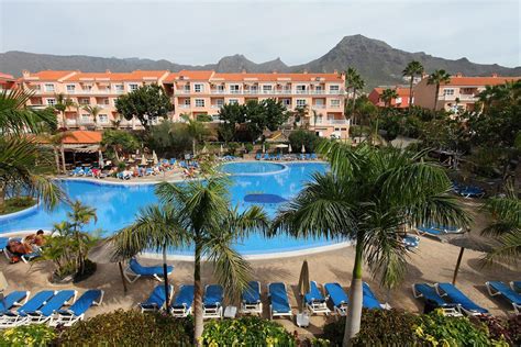 El Duque in Costa Adeje, Tenerife | loveholidays