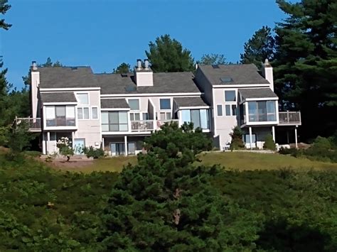 Wakefield, NH Real Estate - Wakefield Homes for Sale | realtor.com®