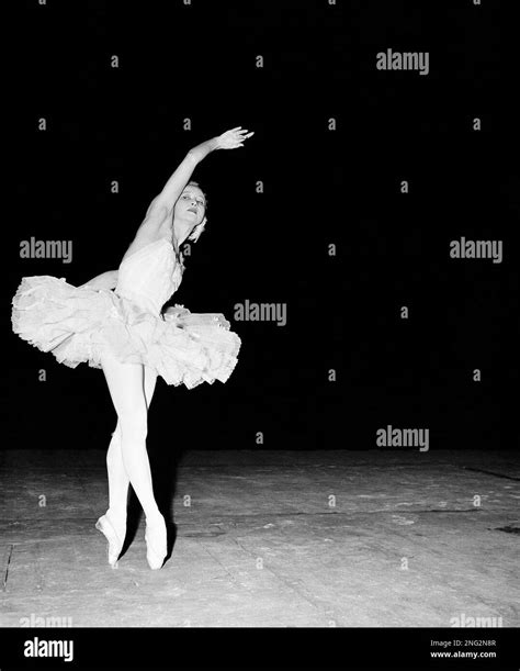 Galina Ulanova Swan Lake