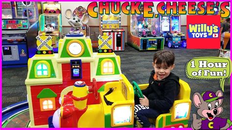 Chuck E. Cheese's Games RIDES and Prizes - 3 Year Old Plays (almost) Every Game - Willy's Toys ...