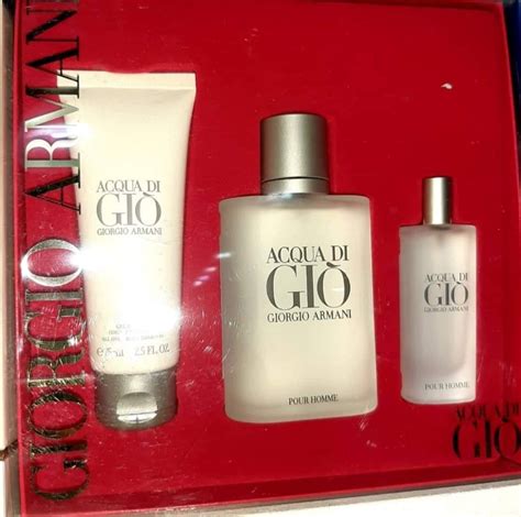 Giorgio Armani Acqua Di Gio gift set, Beauty & Personal Care, Fragrance & Deodorants on Carousell