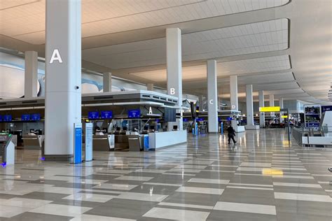 LaGuardia's new terminal is a major upgrade — see for yourself