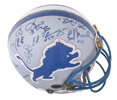 Lot Detail - Detroit Lions Multi-Signed Game Helmet With 17 Signatures ...