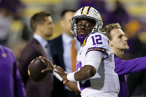 LSU football roster in dire straits ahead of Texas Bowl