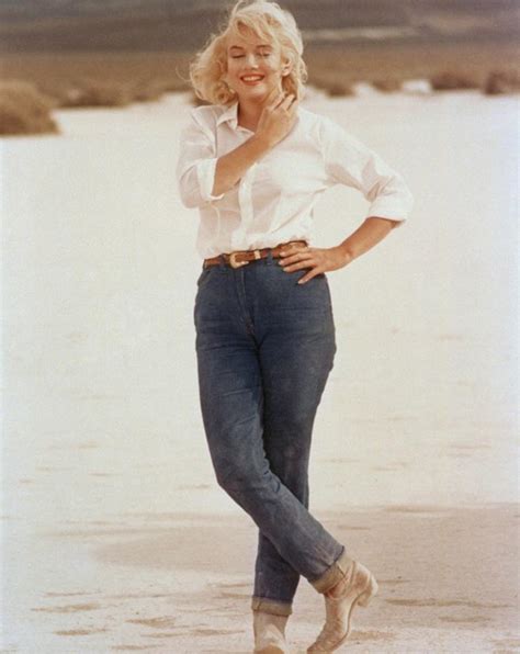 4 Outfits Marilyn Monroe Wore That Feel So Modern | Who What Wear