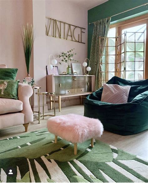 Pin by Dzifa Adamaley on House design in 2020 | Living room green, Pink ...