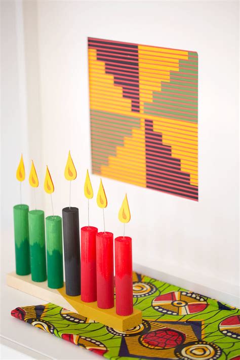 DIY Kwanzaa Decor - Damask Love