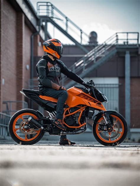 All-New KTM 390 Duke Launched In India