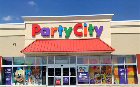 Party City Holdco Inc PRTY IPO 2015: Retailer Kicks Off Trading On NYSE, IPO Could Value