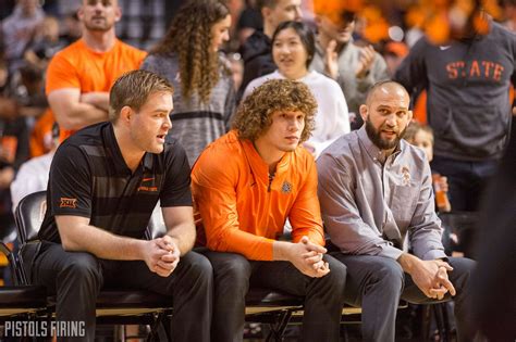 Alex Dieringer Falls to Bo Nickal at Nittany Lion Wrestling Club Event ...