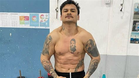 Marcos Maidana in amazing shape for Popo Freitas, ab implants debunked ...