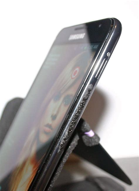 Add Slim Grip Pads to Your Slippery Cellphone : 6 Steps - Instructables