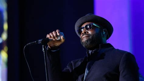 The Roots Performance Photos