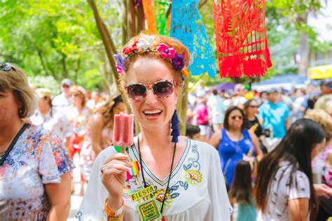 Wine Popsicle at King William Parade during San Antonio Fiesta Parade's End, Open Carry, City ...