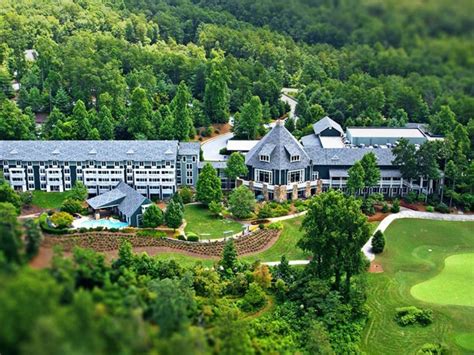 10 Best Family-Friendly Hotels & Resorts in Georgia for 2023 – Trips To ...