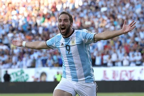 Higuain retires from international football - OrissaPOST