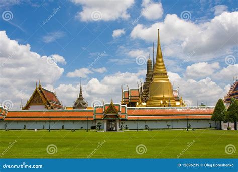 The Temple in the Grand Palace a Stock Image - Image of prayer, face: 12896239