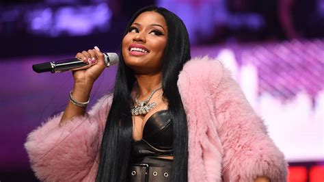 Watch the 2022 VMAs Performances Featuring Nicki Minaj, Eminem, and ...