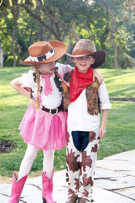 11 Best Kids DIY Halloween Costumes for Free or Cheap – Building Our Rez