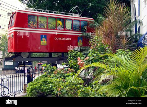 Corcovado train in rio hi-res stock photography and images - Alamy