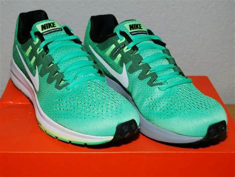 Nike Men's Air Zoom Structure 20 Running Shoes Clearance ...