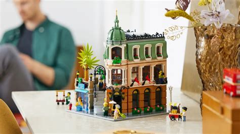 More details on rumoured LEGO modular building 2023 freebie