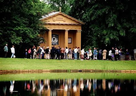 Princess Diana's grave 18 years on is coated in greenery as estate lets site 'go back to nature ...