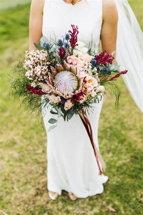 Native Australian bouquet by Scentiment Flowers, photo by Keeper Creative, bride, bouquet, king ...