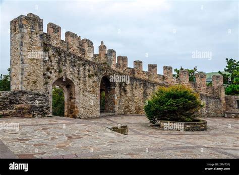 Medieval castle of San Vicente de la Barquera, Cantabria, Spain Stock ...