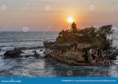 Sunset at Tanah Lot Temple in Bali, Indonesia Editorial Image - Image ...