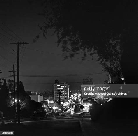 49 Los Angeles Mulholland Drive Night Stock Photos, High-Res Pictures ...