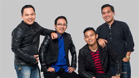 Wali Band Dapat Penghargaan dari Seleb On News Awards 2017