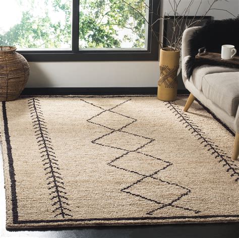 SAFAVIEH Bohemian Delice Southwestern Jute Area Rug, Ivory/Black, 5' x ...