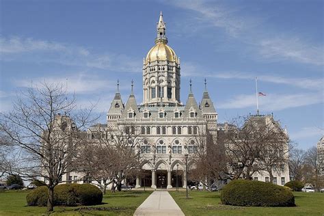 Connecticut State Capitol Building | Capitol building, Visit ...