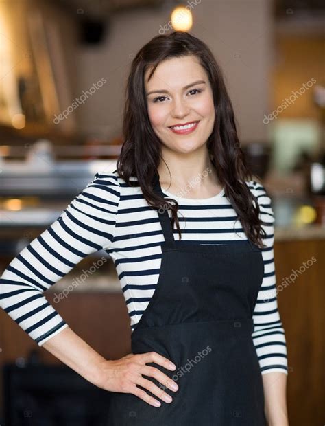 Barista in Coffee Shop — Stock Photo © SimpleFoto #36622623