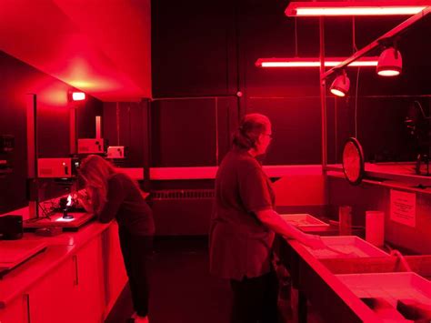 What is a Darkroom? - Encyclopaedia | Photoion School