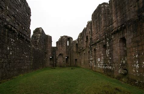 Towers & historic castles in Dumfries & Galloway | WhichCastle.com