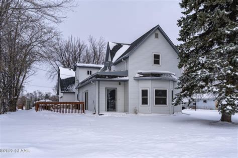 Larimore, ND Real Estate - Larimore Homes for Sale | realtor.com®