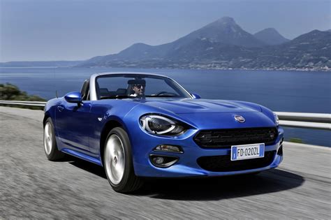 Fiat 124 Spider | | SuperCars.net