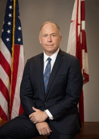 File:Brian L. Schwalb.jpg - Wikimedia Commons